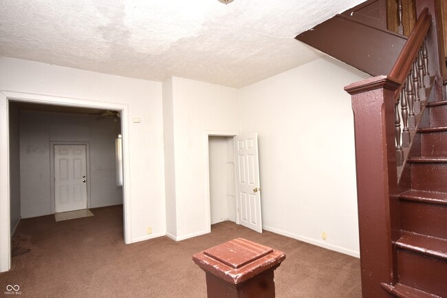 Building Photo - 1523 S Talbott St