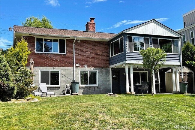 Foto del edificio - 11825 26th Ave SW