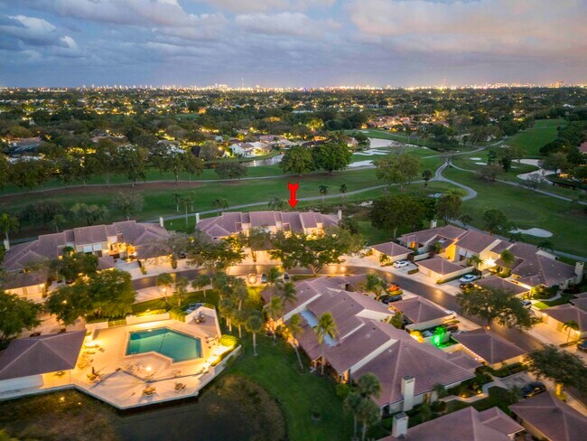 Foto del edificio - 257 Old Meadow Way