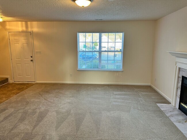 Foto del edificio - Beautiful Four Bedroom Home in Thompson Gl...