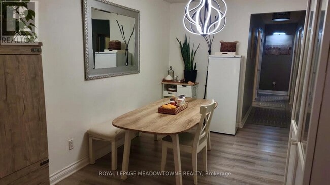 Photo du bâtiment - 15 Lafayette Dr