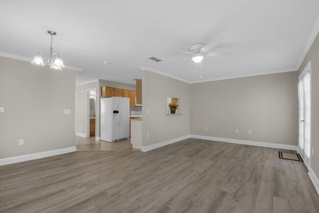 Foto del edificio - 537 Wingspan Way