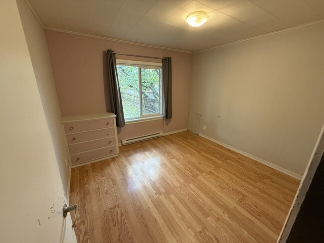 Photo du bâtiment - 1023 Dufferin Crescent