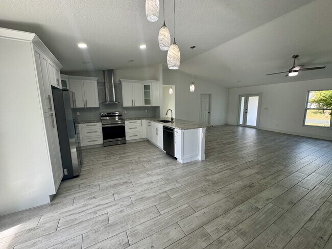 Foto del edificio - 1872 Tulane Ave SE