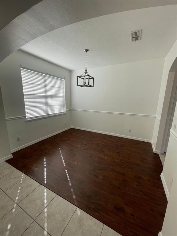 Foto del edificio - 13208 Silver Strand Falls Dr