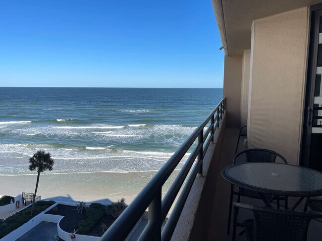 Foto del edificio - 3023 S Atlantic Ave