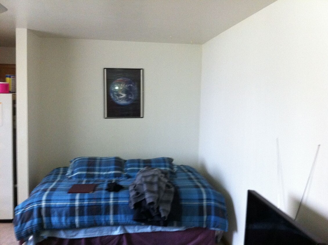 Foto principal - 1437 S 81st St