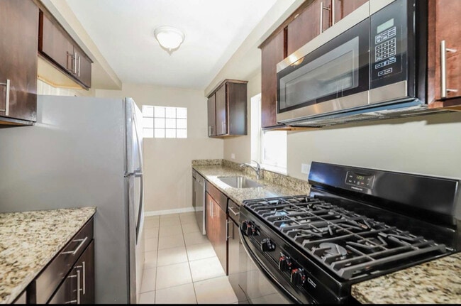 Foto del edificio - 4209 Prairie Ave