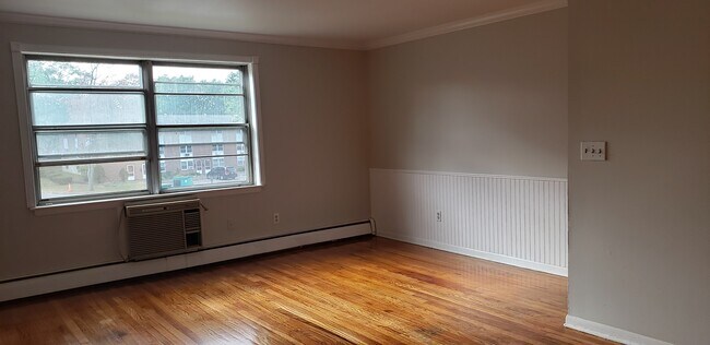 Building Photo - 55 Terrace Gdns