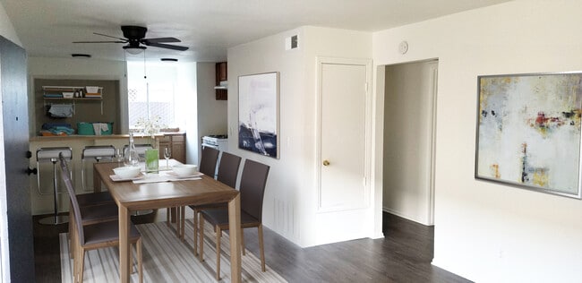 Foto del edificio - 618 S Jordan Ave