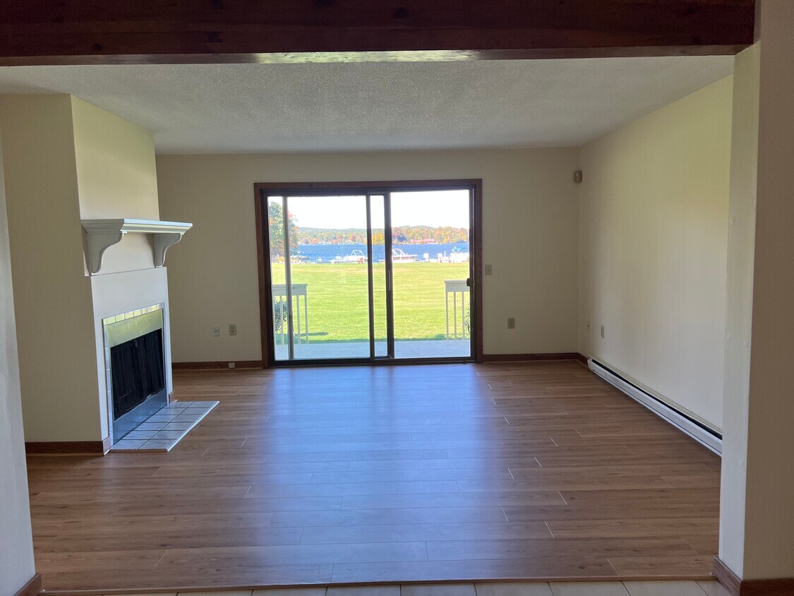 3 Mallard Cove Rd Unit 3, East Hampton, CT 06424 Condo for Rent in