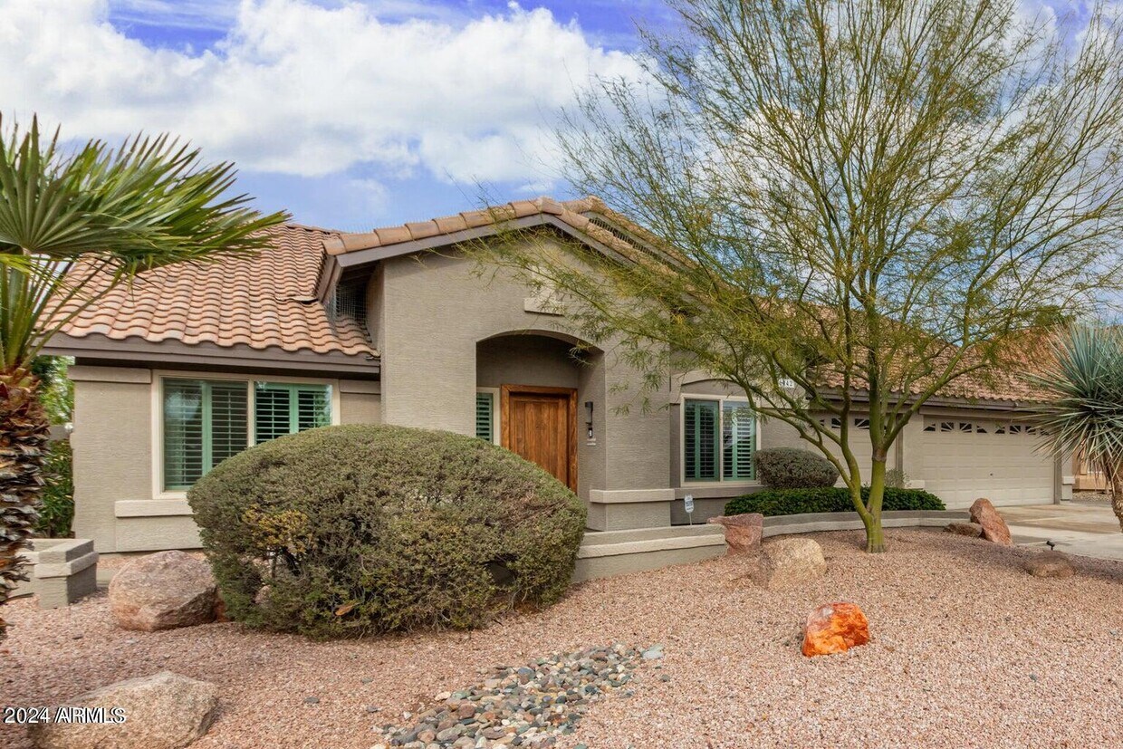 Foto principal - 6442 W Fullam St
