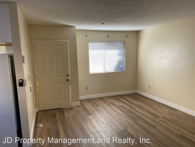 Foto del edificio - 2 br, 1 bath House - 8440 Pueblo Rd #B