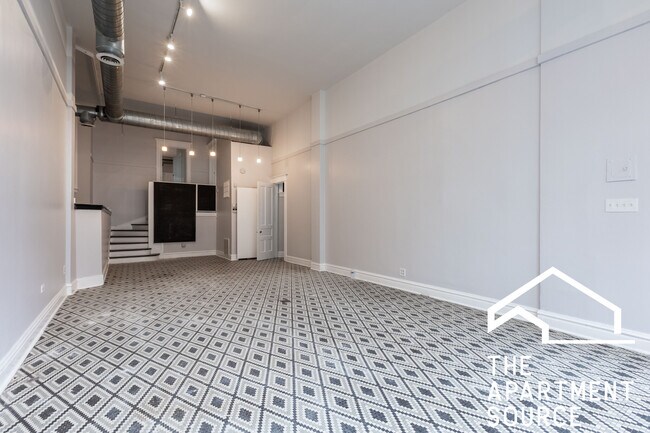 Foto del edificio - 723 W Wrightwood Ave