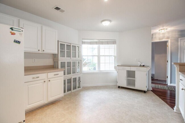 Foto del edificio - 2513 Whetstone Ln