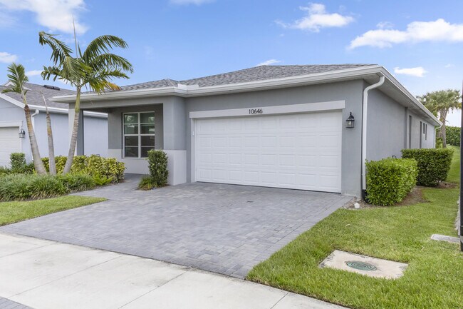 Foto del edificio - 10646 Hensley St