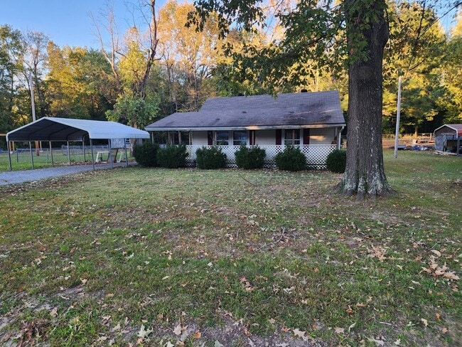 Building Photo - Nice 2 Bedroom