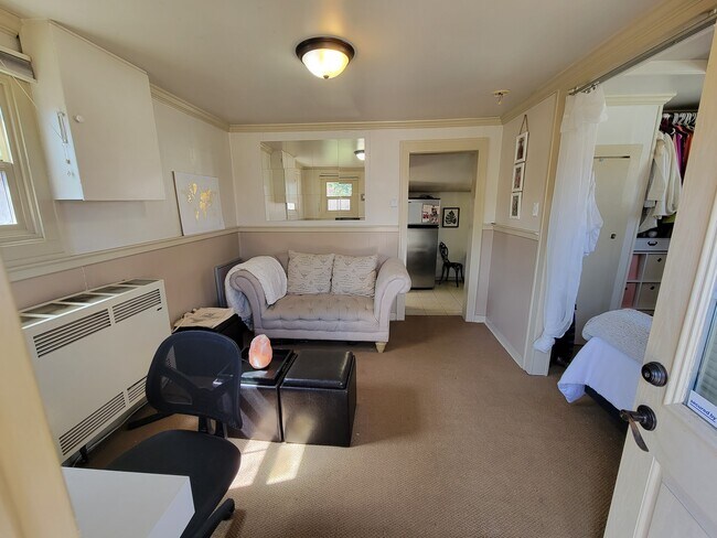 Foto del edificio - 1675 Ulster St