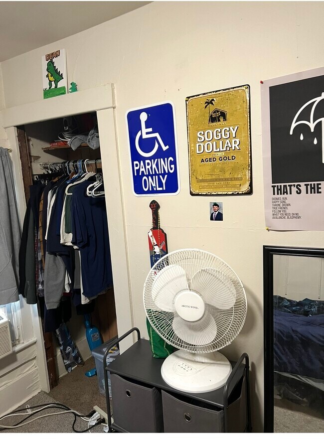 Foto del edificio - 309 S Willow St