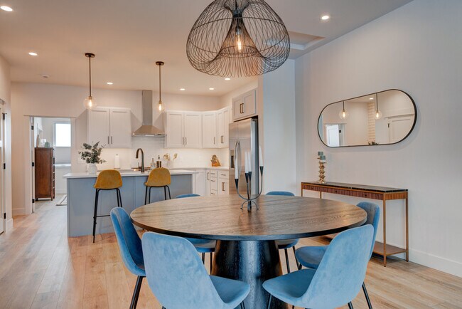 Foto del edificio - 605 E Bryant St