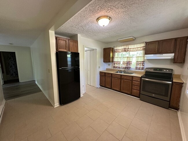 Building Photo - Cozy Ranch Style Home- Spring Arbor