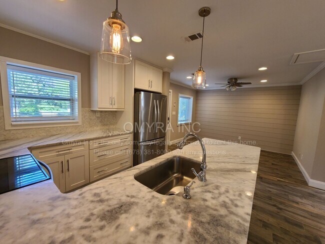 Foto del edificio - Charming 2 Bedroom Home in Atlanta!