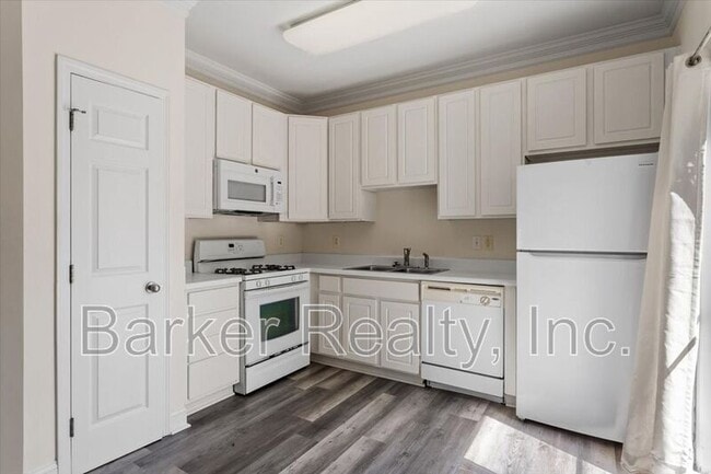 Building Photo - 11731-101 Mezzanine Drive
