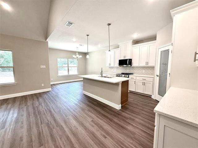 Building Photo - 110 Seminole Cove