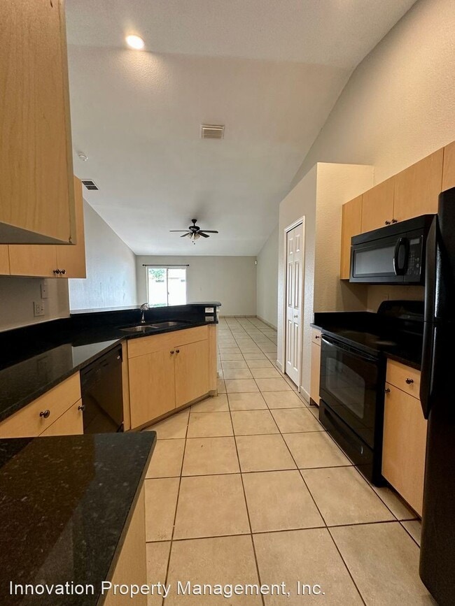 Building Photo - 3 br, 2 bath House - 610 Muskrat Drive