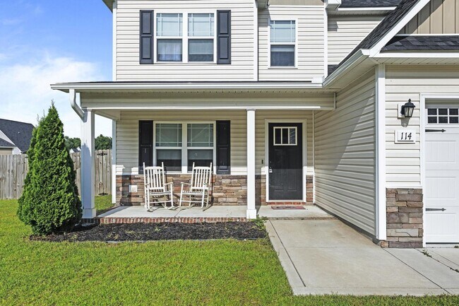 Foto del edificio - Bridgeport Beauty with Bonus Room