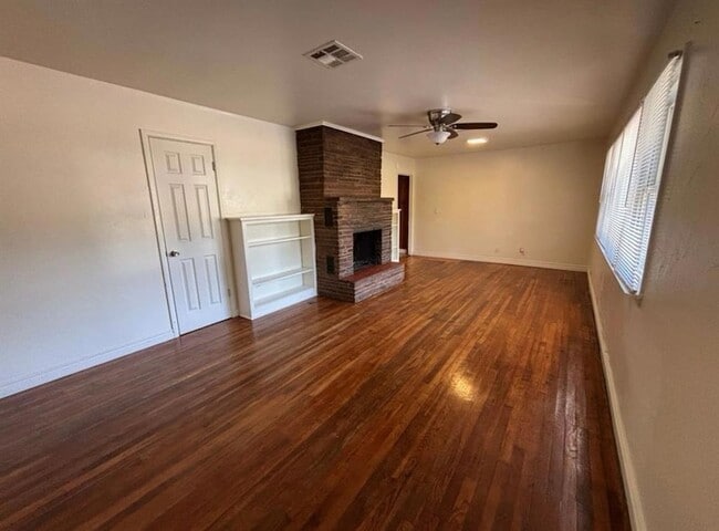 Photo - 1230 Caddell Lane Unit House