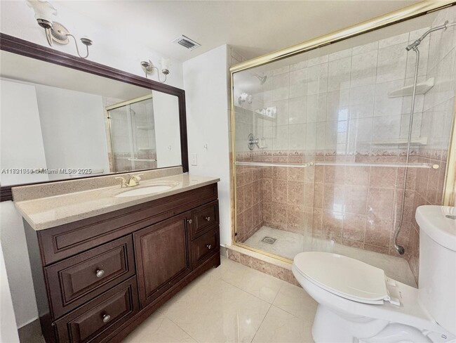 Building Photo - 3150 W Rolling Hills Cir