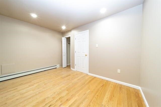 Building Photo - 538 Bramhall Ave