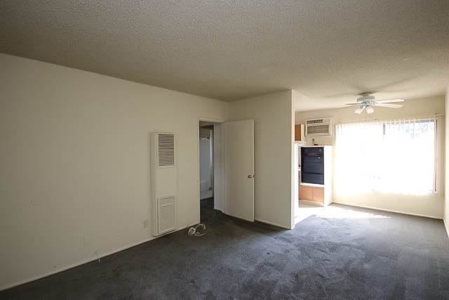 Building Photo - 550 N Catalina Ave