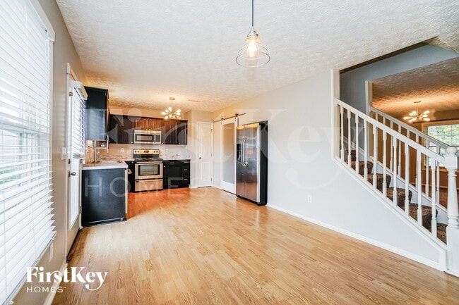 Building Photo - 2973 Seeger St