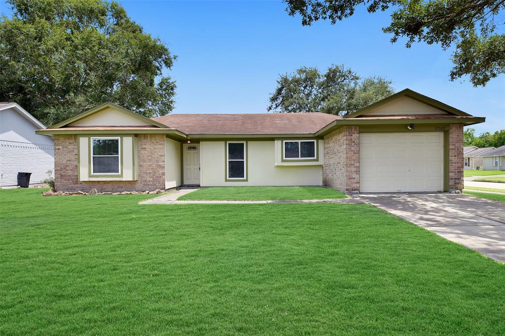 Foto principal - 2502 Ewell Dr