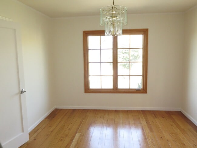 Dining Room - 3119 Turk Blvd
