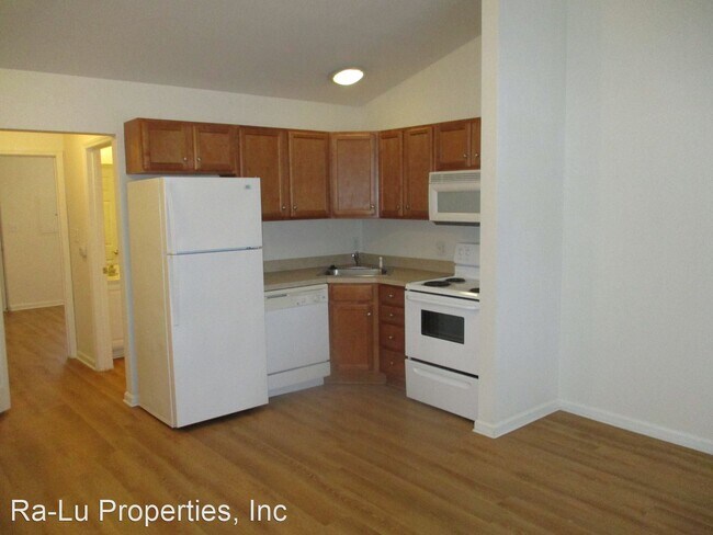 Building Photo - 1 br, 1 bath House - 576-B Piney Grove Rd