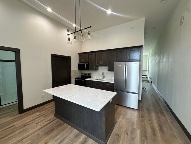Cocina - 210 S Main St