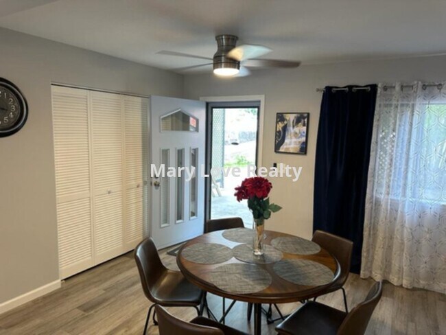 Building Photo - FULLY FURNISHED 2 BEDROOM / 1 BATHROOM