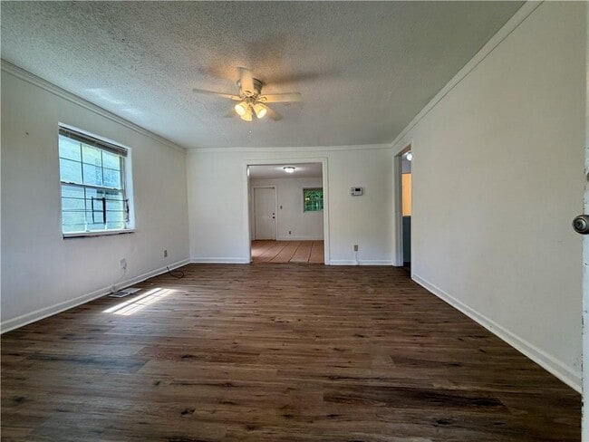 Building Photo - 1070 Ollie Cir NW