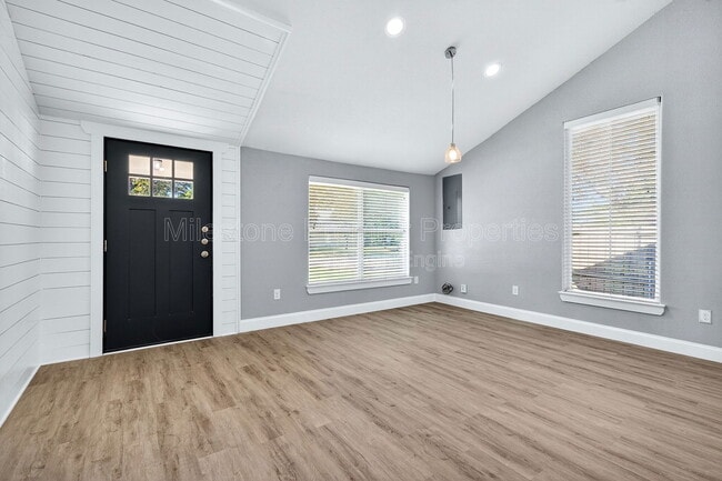 Foto del edificio - 1803 W Hull St