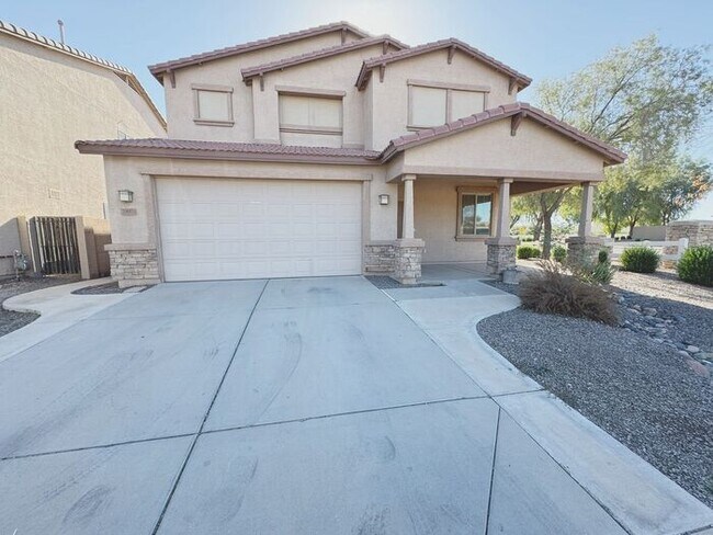 Building Photo - MOVE IN SPECILAS!! 5BD 3BA IN JOHNSON RANC...