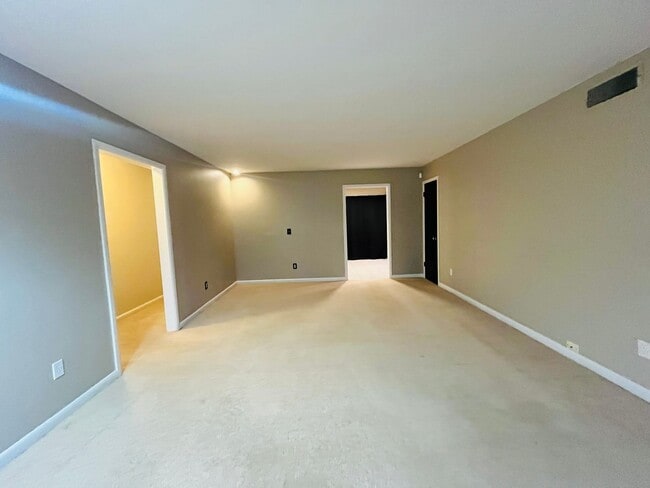 Photo - 3912 Nw 58th House