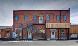 Primary Photo - 208 N Main St