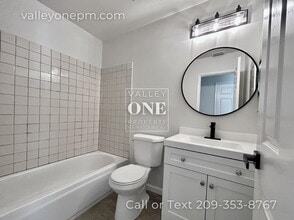 Building Photo - 808 Tassajara Ct