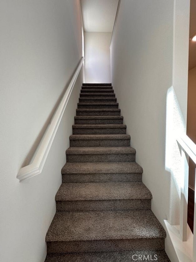 Foto del edificio - 27550 Brodiaea Ave