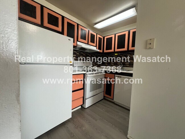 Foto del edificio - 306 E 700 S