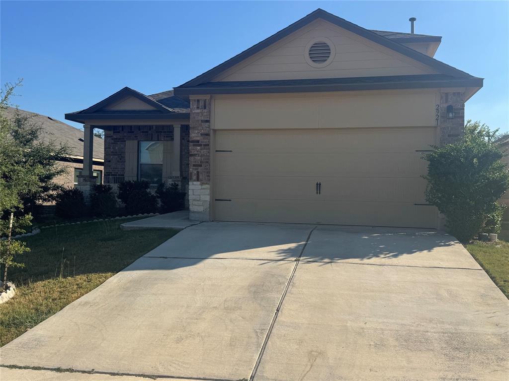 Foto principal - 2921 Bridekirk Dr