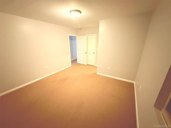 Foto del edificio - 32-34-34 106th St